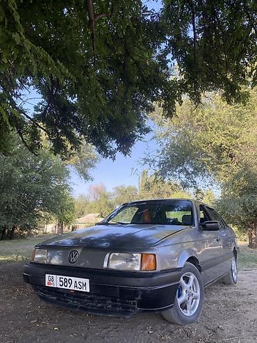 mazda 3 2005: Volkswagen Passat: 1991 г., 1.8 л, Механика, Бензин, Седан — 3