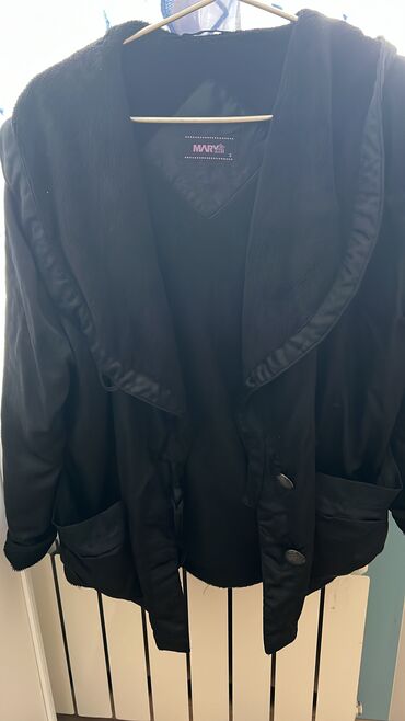 кофта: Женская куртка M (EU 38), L (EU 40), XL (EU 42), цвет - Черный