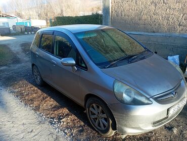 машина под вкуп: Honda Fit: 2005 г., 1.3 л, Автомат, Бензин, Хэтчбэк