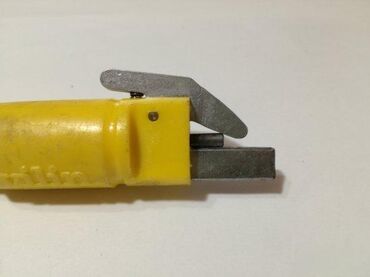 Ostali alati i mašine: Alat za nepoznatu primenu Ovaj alat je ponuđen po vrlo simboličnoj — 7