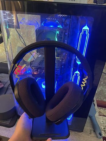 msi gf65 thin: Игровая гарнитура с подставкой - Тип: полноразмерные наушники с — 1
