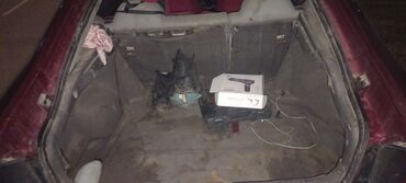 Mazda: Mazda Cronos: 1994 г., 2 л, Механика, Бензин, Хэтчбэк — 13