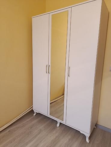 desmal: 3 qapılı paltar şkafı – güzgülü model - Dizayn: Ortada tam boy güzgü — 6
