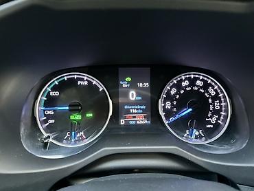 Toyota: Toyota RAV4: 2021 г., 2.5 л, Вариатор, Гибрид, Кроссовер — 3