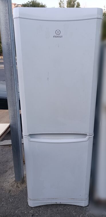 Separatorlar: İşlənmiş 2 qapılı Indesit Soyuducu Satılır, rəng - Ağ, Dispenserli