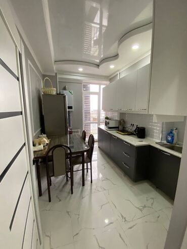 Продажа квартир: 3 комнаты, 70 м², Элитка, 12 этаж, Евроремонт