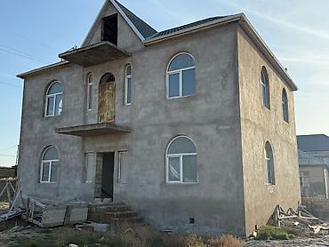 Həyət evləri və villaların satışı: 6 otaqlı, 220 kv. m, Təmirsiz — 1