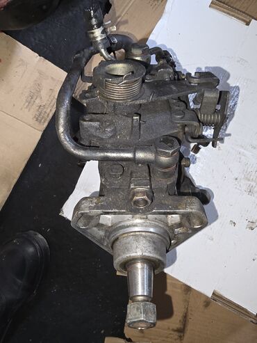 Kolenval: İsuzu NKR 55 (4JB1) NPR 66 (4HF1)(4HG1)(4HK1) mator karobka üçün — 6