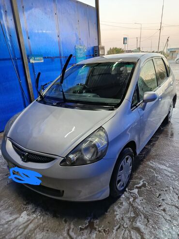климат контроль на одиссей: Honda Fit: 2002 г., 1.3 л, Вариатор, Бензин, Хэтчбэк