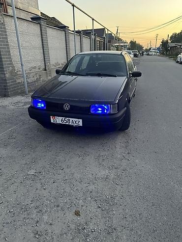 Volkswagen: Volkswagen Passat: 1993 г., 1.8 л, Механика, Бензин, Седан — 1
