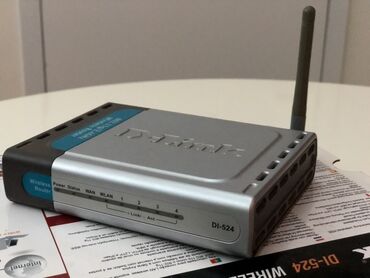 radio za kola sa ekranom: D-Link DI-524 bežični ruter, kupljen u Austriji. Uredjaj je u odličnom