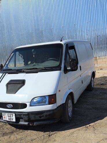 Легкий грузовой транспорт: Легкий грузовик, Ford, Стандарт, 2 т, Б/у