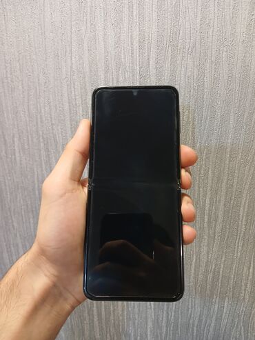 samsung a11s: Samsung Galaxy Z Flip 3, 256 GB, rəng - Boz, İki sim kartlı, Face ID, Sensor