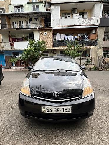 ford fusion qiyməti: Toyota Prius – hibrid liftbek Depozit-400 - Gövdə: 5 qapılı liftbek - — 2