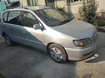 e klass: Toyota Ipsum: 1998 г., Автомат, Бензин, Минивэн — 2