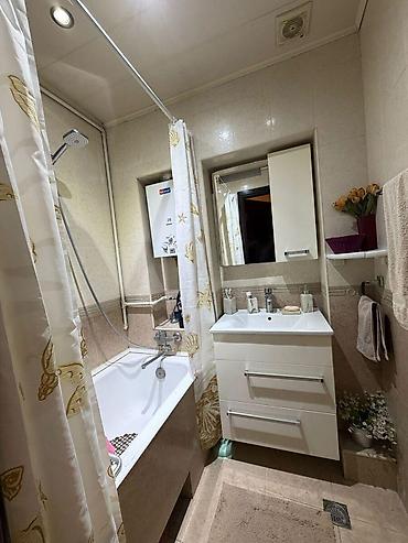 samaxinka evlerin qiymeti: Bakı, Həzi Aslanov qəs., 3 otaqlı, Köhnə tikili, m. Həzi Aslanov, 70 kv. m — 6