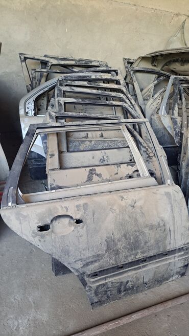 Двери и комплектующие: Дверь Комплект Mercedes-Benz, Б/у, Оригинал at lalafo.kg — 4 Двери и комплектующие: Дверь Комплект Mercedes-Benz, Б/у, Оригинал — 4