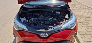 Toyota: Toyota C-HR: 1.8 l. | 2020 έ. SUV/4x4 — 13