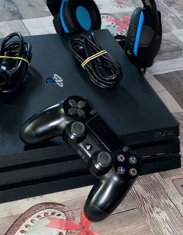 notebook hp: Срочном порядке продаю sony PlayStation 4 pro, на 1 ТБ, всё работает