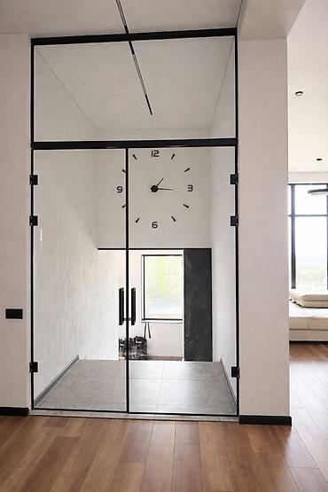 Продажа коттеджей и домов: Продаю дом 1,5 этажа 0 этаж: Прихожая (холодный тамбур) 1 этаж — 3