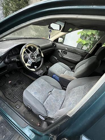 hyundai accent 2018: Hyundai Accent sedan Hunday Aksent 1995 Qiumət 2500 mator 1.5 — 4