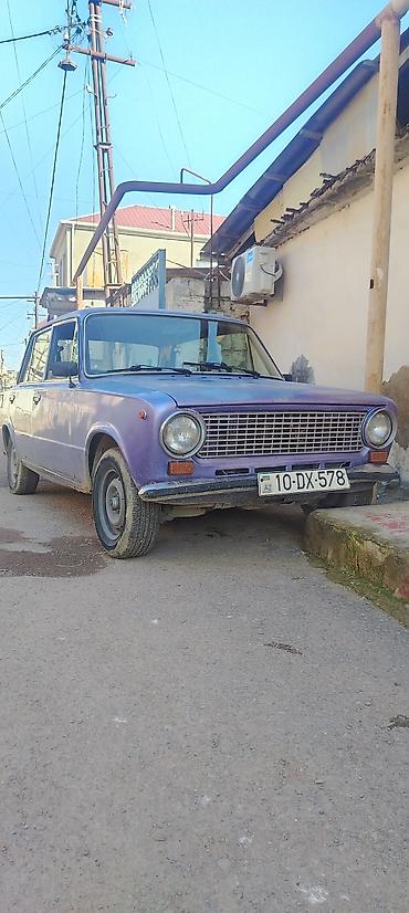 changan uni k: VAZ 2101, bənövşəyi rəngdə sedan. Xüsusiyyətlər: - Kuzov: 4 qapılı — 1