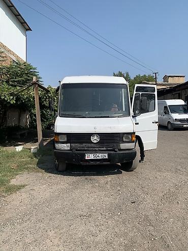 продаю мерс 814: Mercedes-Benz : 1997 г., 3.9 л, Механика, Дизель, Фургон — 4