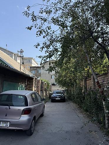 Продажа домов: 6 комнат и более, 150 м², 4 соток, Бишкек, Собственник — 2