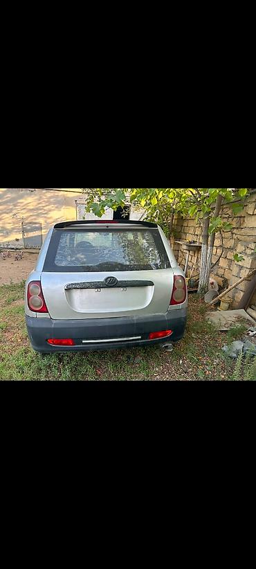 bmw e 39: Lifan 320 hatchbek - Kuzov: 5 qapılı kompakt hatchbek, gümüşü rəng — 2
