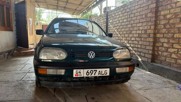 фара на поло: Срочно! 1.8.моно. Вместительный универсал Volkswagen Golf III