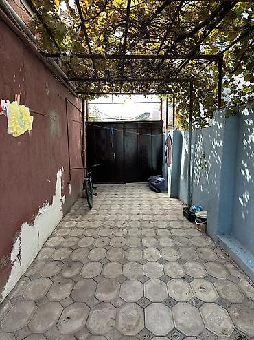 Yataq otağı dəstləri: Masazirin girishine 5-6 deq mesafede 569 yolunda Çıraqlı mektebin — 17