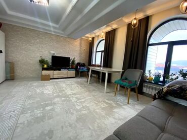 Продажа квартир: 2 комнаты, 70 м², Индивидуалка, 4 этаж, Евроремонт