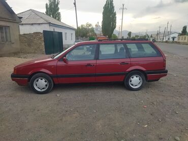 Volkswagen: Volkswagen Passat: 1991 г., 1.8 л, Механика, Бензин, Универсал