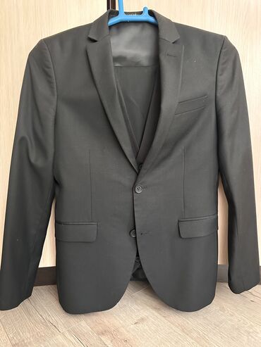 мужской костюм для выпускного: Костюм 3XL (EU 46), 4XL (EU 48)