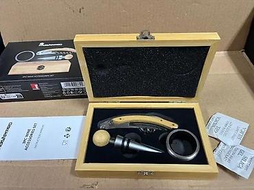 Ostala kuhinjska oprema: Masterpro set pribora za vino – 3 dela u bambus kutiji Sadrži: - — 4