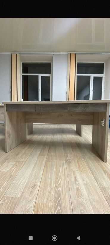 комплект мебели: Комплект стол и стулья Новый