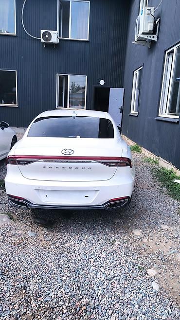 едик: Hyundai Grandeur: 2021 г., Седан — 3