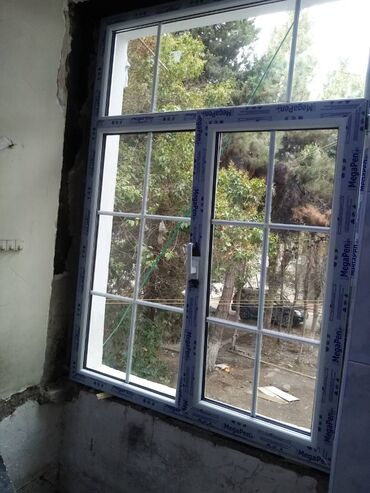 Окна: HAZIR qapıların, pəncərələrin satışı həmçinin istənilən formada qapı