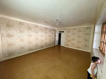 Həyət evləri və villaların satışı: 7 otaqlı, 200 kv. m, Orta təmir — 17