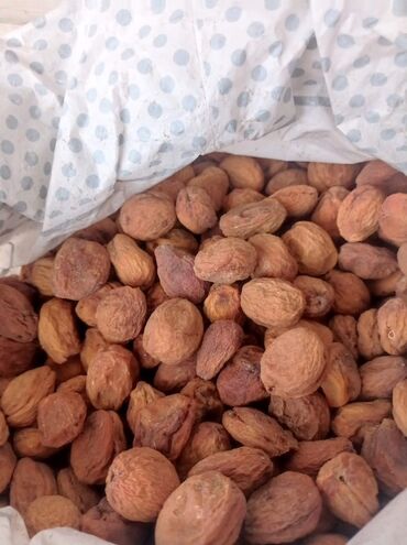 букет из сухофруктов и орехов: Баткен - Натуральные сушёные абрикосы без косточек и с косточкой (на