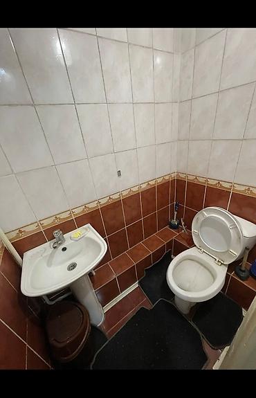 куплю квартиру 3 комнат: 3 комнаты, 70 м², 105 серия, 2 этаж, Старый ремонт — 5
