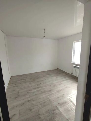 Долгосрочная аренда домов: 40 м², 2 комнаты, Утепленный