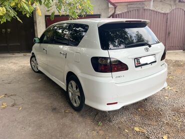 Toyota: Toyota Ipsum: 2004 г., 2.4 л, Автомат, Бензин, Минивэн