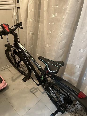 İdman velosipedləri: Dal qabaq təkər boşalıb çoxdandı sürmürəm deyə satılır telefon tutacaq — 1