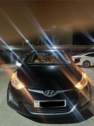 Hyundai: Hyundai Elantra: 1.8 л | 2014 г. Седан