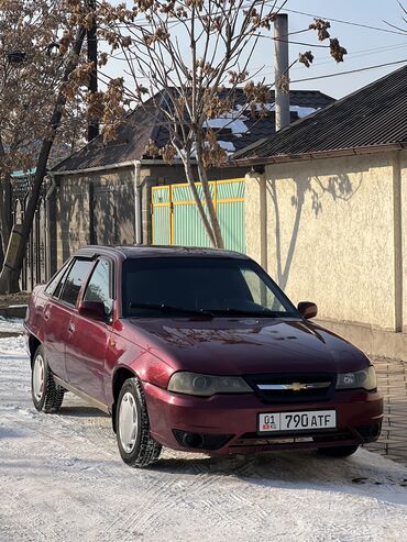 Daewoo: Daewoo Nexia: 2008 г., 1.6 л, Механика, Газ, Седан