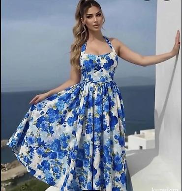 Nova haljina Erikch moda, sa etiketom, odgovara osobama koje nose S/M na lalafo.rs Nova haljina Erikch moda, sa etiketom, odgovara osobama koje nose S/M