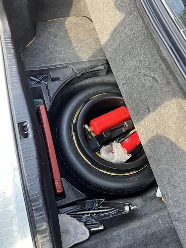 Toyota: Toyota Celsior: 1996 г., 4 л, Автомат, Бензин, Седан — 9