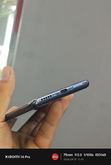 чехол poco f3: Poco F3, Б/у, 256 ГБ, цвет - Черный, 2 SIM — 2