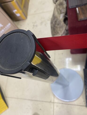 Размещение рекламы: Стойки ограждения с лентой Высота стойки 90см Кассета с вытяжной at lalafo.kg — 10 Размещение рекламы: Стойки ограждения с лентой Высота стойки 90см Кассета с вытяжной — 10